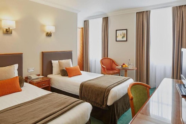 Lancaster Gate Hotel image 14