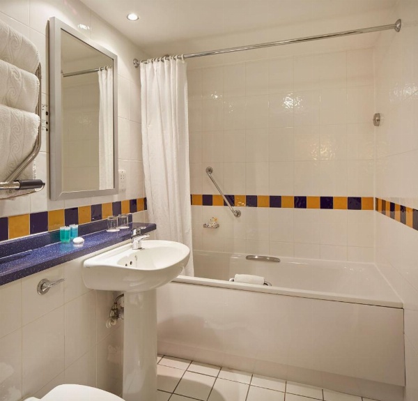 Lancaster Gate Hotel image 23